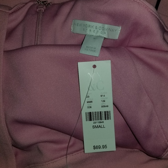 Piped Halter Fit & Flare Dress - Picture 4 of 4